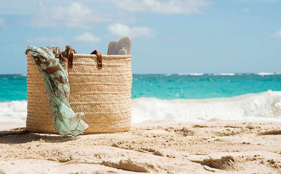 The best tote bags for beach and pool days: